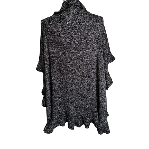 Just Jamie Black & Silver Metallic Ruffled Waterfall Open Arm Shawl Cardigan OS - Picture 3 of 13